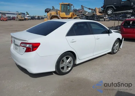 2012 Toyota Camry Se z USA, uszkodzony, nr VIN 4T1BF1FK9CU541935